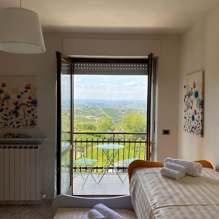 Casa Carlino Lejlighed Santo Stefano Belbo Eksteriør billede