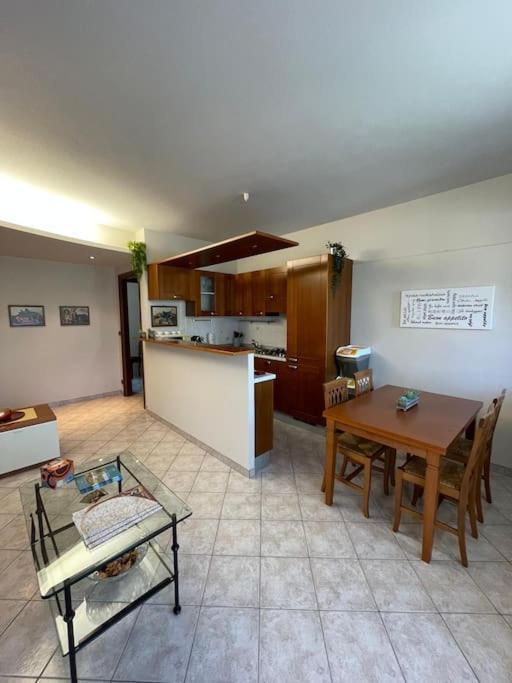 Casa Carlino Lejlighed Santo Stefano Belbo Eksteriør billede