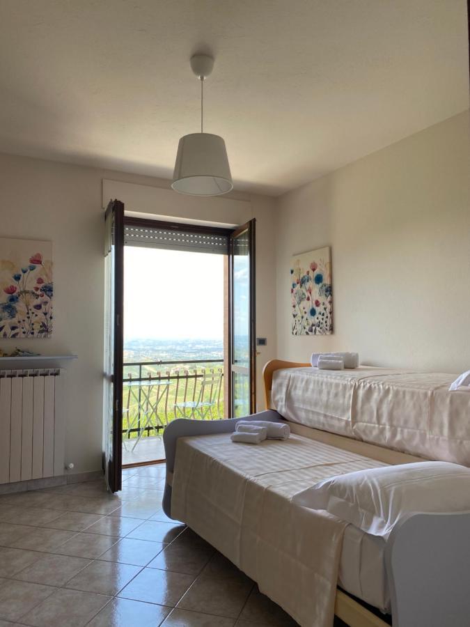 Casa Carlino Lejlighed Santo Stefano Belbo Eksteriør billede